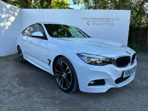 BMW 3 SERIES 2019 (69) at Drakes Garage York