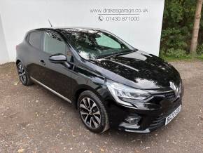 RENAULT CLIO 2020 (20) at Drakes Garage York