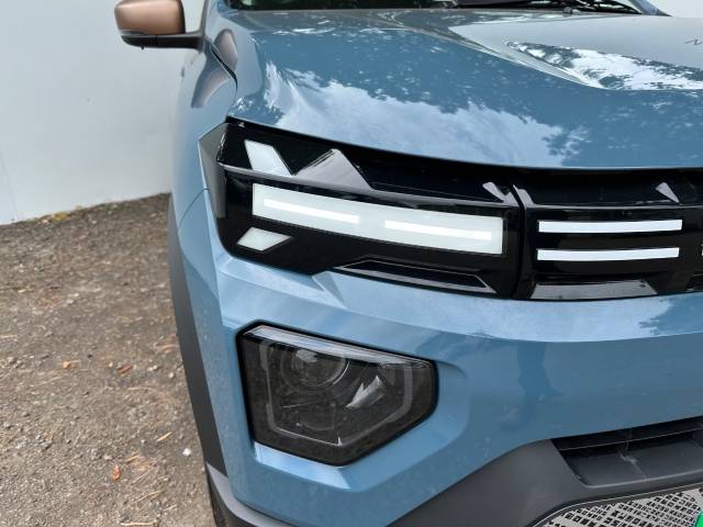 2025 Dacia Spring 0.0 27kWh Extreme 65 48kW 5dr Auto