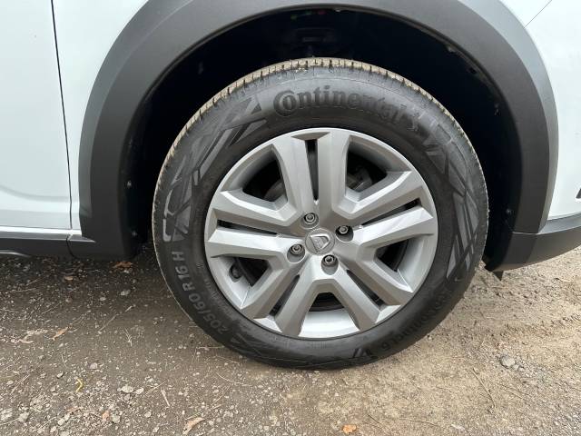 2023 Dacia Sandero Stepway 1.0 TCe Essential 5dr