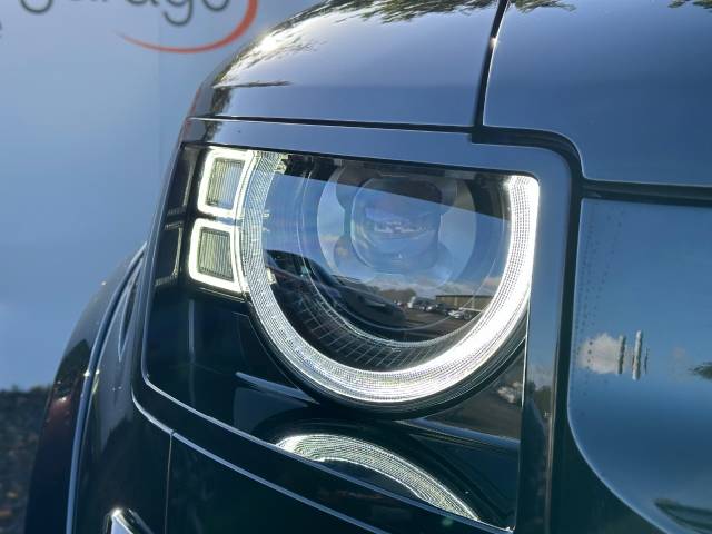 2021 Land Rover Defender 3.0 D300 Hard Top HSE Auto