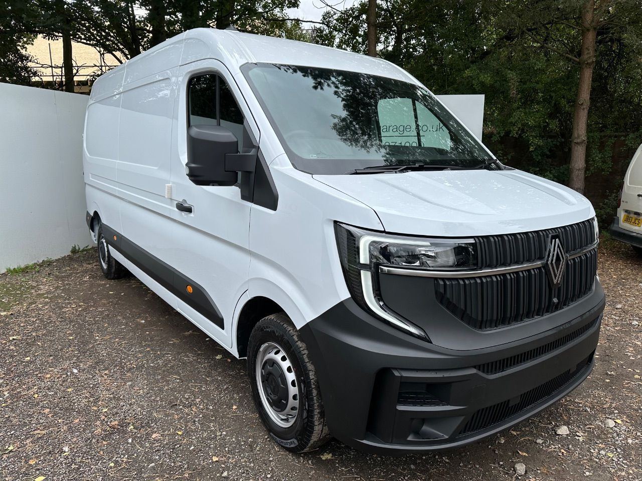2025 Renault Master
