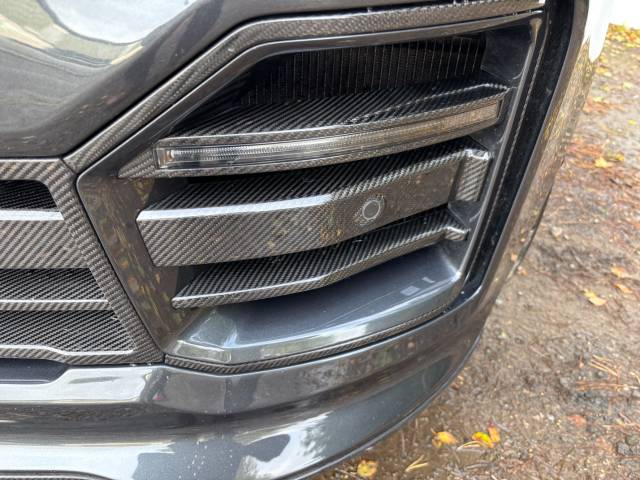 2022 Land Rover Discovery 3.0 D300 R-Dynamic SE Commercial Auto