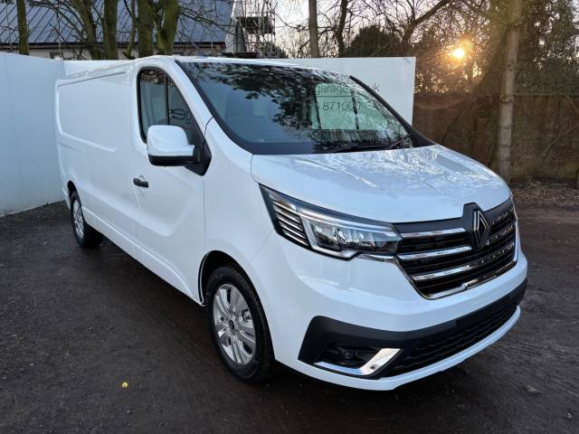 Renault Trafic 0.0 LL30 DCi150 Extra EDC Panel Van Diesel White