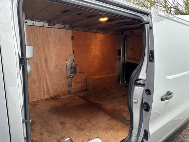 2023 Renault Trafic 2.0 LL30 Blue dCi 130 Extra Van