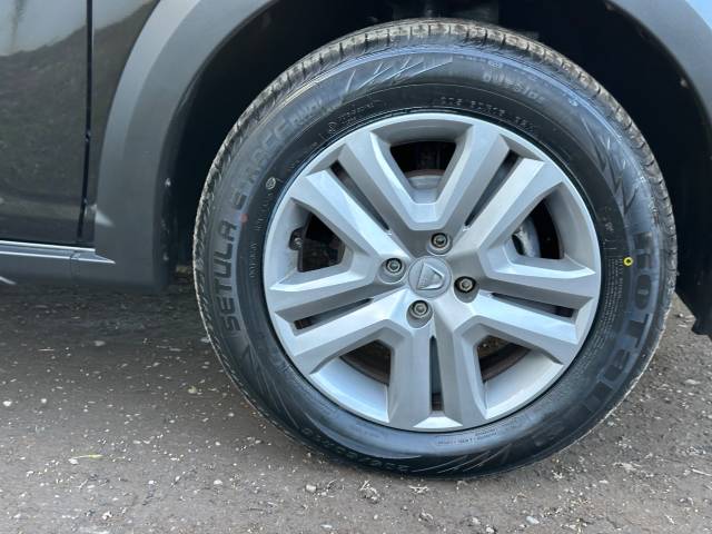 2022 Dacia Sandero Stepway 1.0 TCe Comfort 5dr CVT