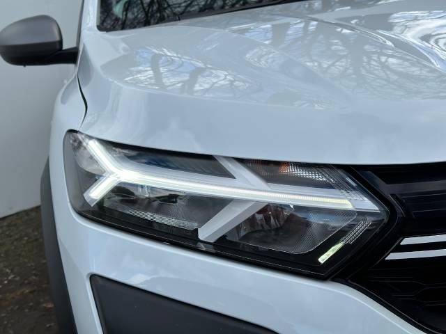 2023 Dacia Sandero Stepway 1.0 TCe Journey 5dr