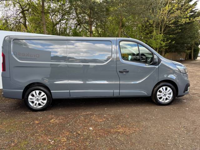 2026 Renault Trafic 2.0 LL30 DCi130 Extra