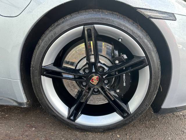 2021 Porsche Taycan 0.0 500kW Turbo 93kWh 4dr Auto