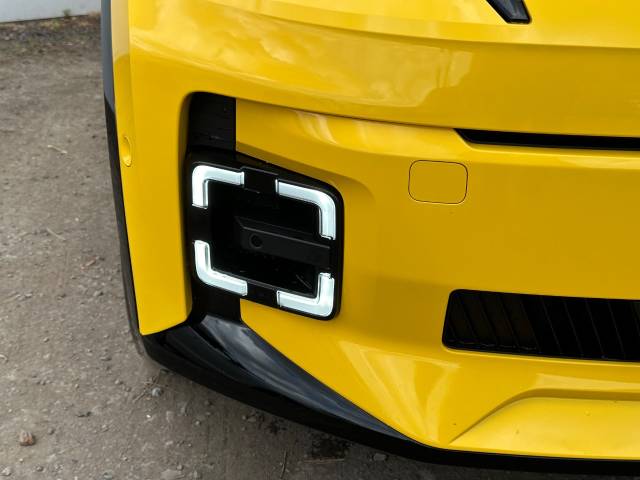 2026 Renault 5 0.0 110kW Iconic Five + Comfort Range 52kWh 5dr Auto