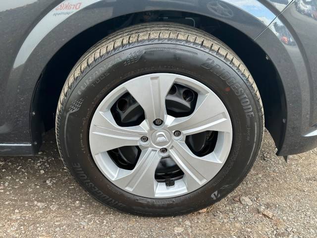 2022 Dacia Sandero 1.0 TCe Bi-Fuel Essential 5dr