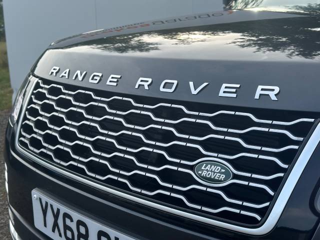 2018 Land Rover Range Rover 4.4 SDV8 Autobiography 4dr Auto