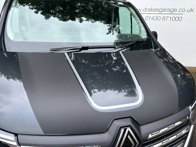 2026 Renault Trafic 2.0 LL30 DCi150 Graphite