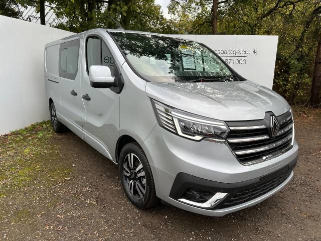 Renault Trafic 2.0 LL30 Extra Sport Crew Van DCI 150 Crew Van Diesel Highland Grey