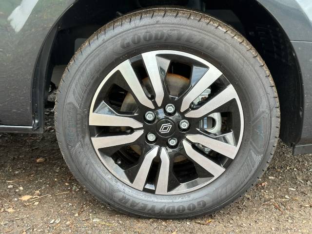 2026 Renault Trafic 2.0 LL30 DCi170 Extra Sport Auto